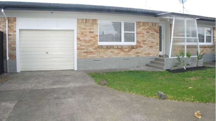 2/60 Tui Road_0