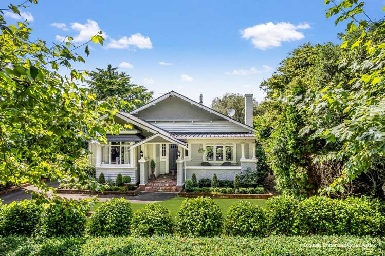 15 Godwin Crescent College Estate_33