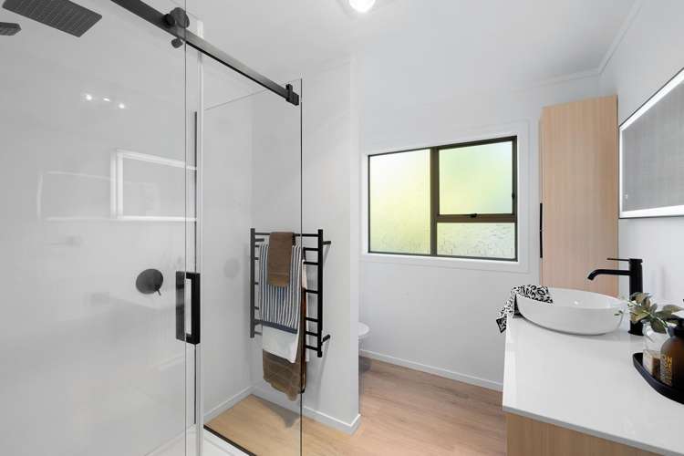 9 Cabot Place Frankleigh Park_13