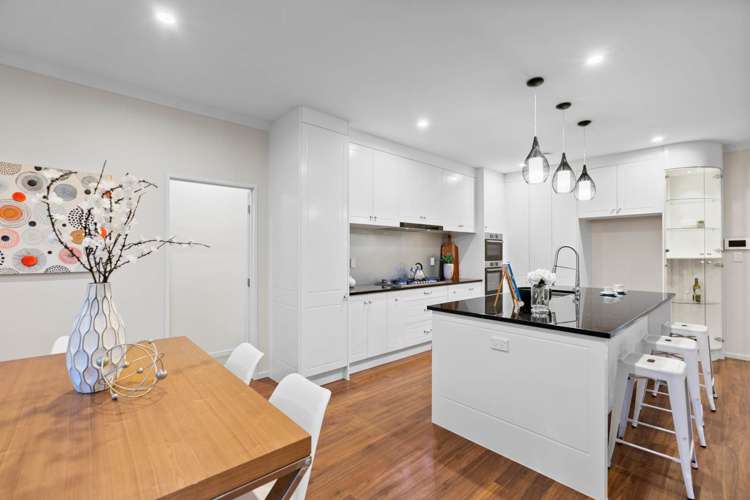 17 Hughs Way Flat Bush_9