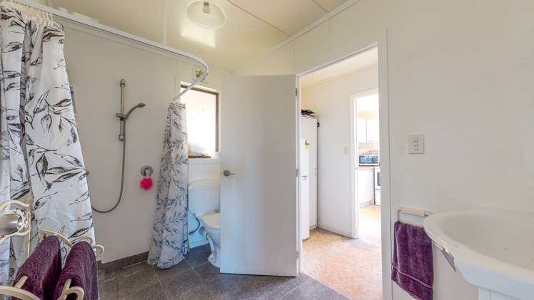 1261b East Coast Road Whakatiwai_6