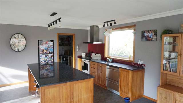 468 North Road Waikiwi_3