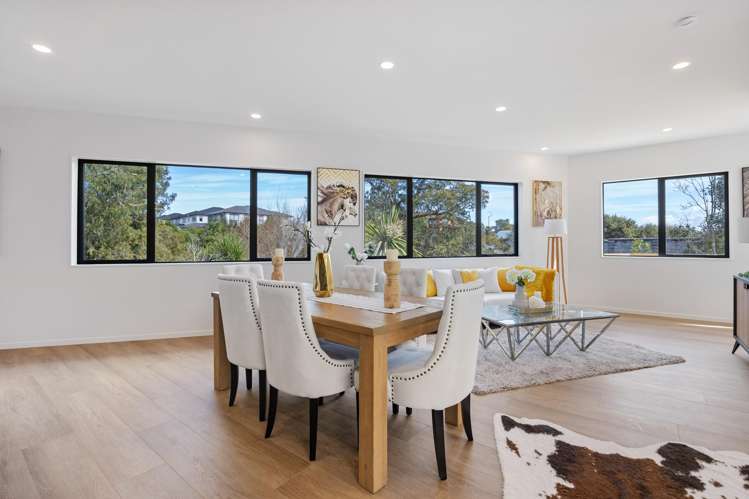 16 Hughs Way Flat Bush_14