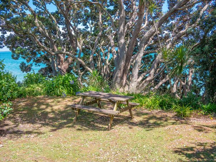 22 Kupe Road Coopers Beach_32