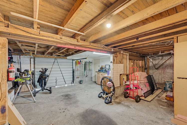 1 Goulds road Marchwiel_19