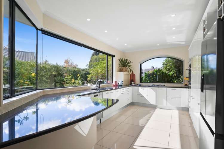 14 Regents Park Drive Casebrook_5