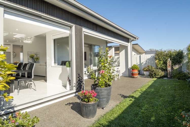 31 Saint Pauls Drive Brookfield_1