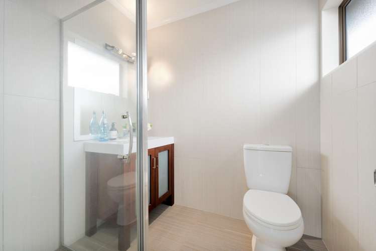 16H Lincoln Road Henderson_22