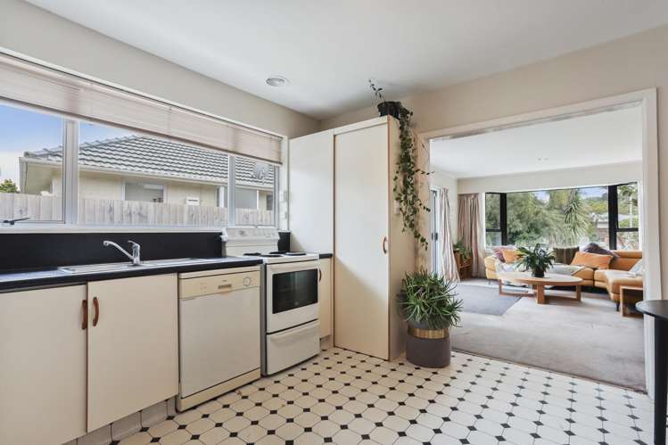 1/18 Pahau Place Cracroft_6