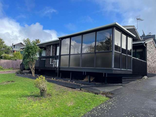 Macleans College Zone – Walk to Eastern Beach