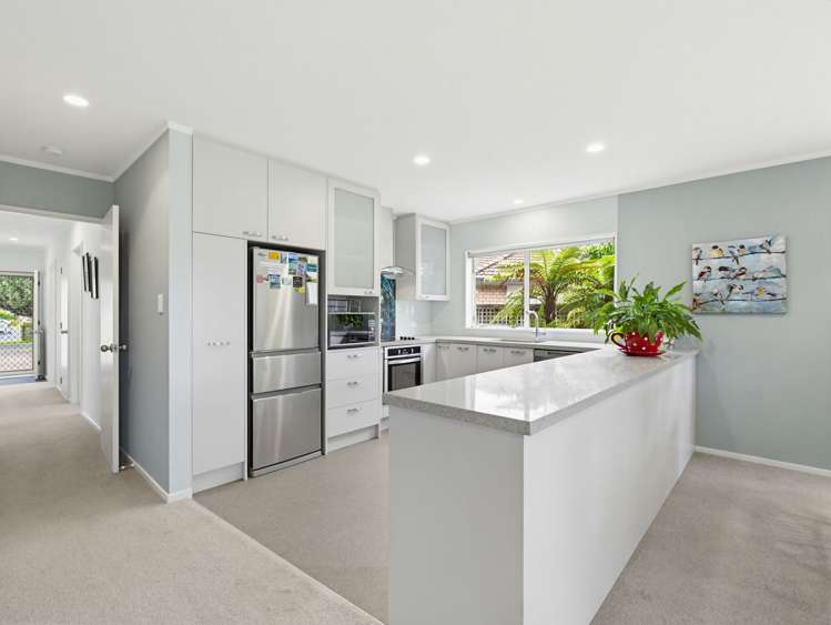 21b McGowan Place Orewa_7
