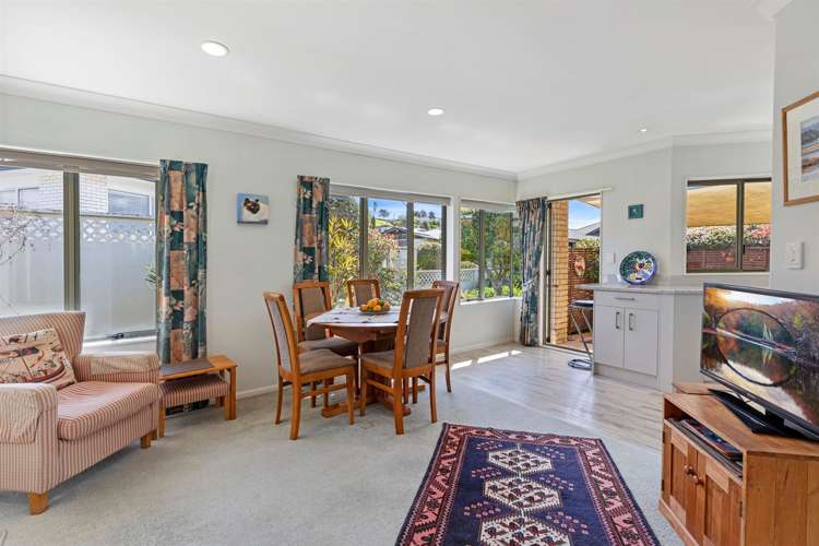 1 Glenrowan Rise Bethlehem_8