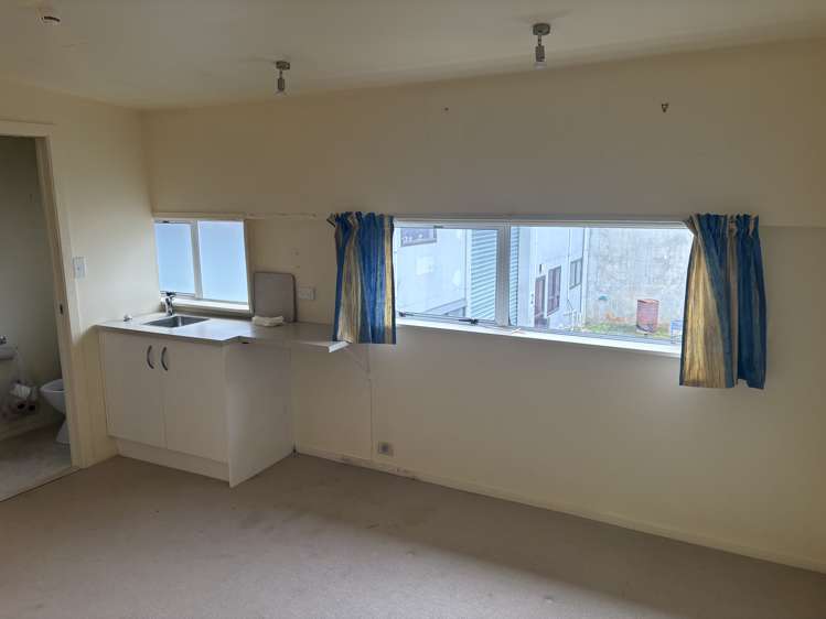 Unit 4, 45 Montgomery Crescent Clouston Park_9