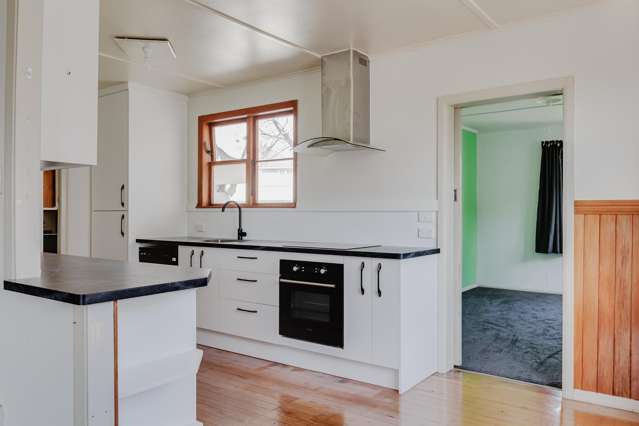 2 Hinton Place Roslyn_2