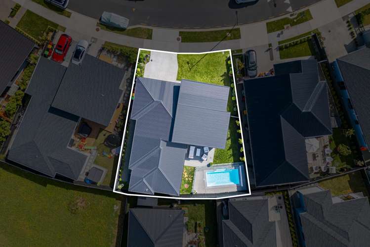 9 Matahae Crescent Milldale_15