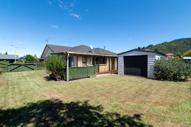 5 Ashmore Place Fairy Springs_3