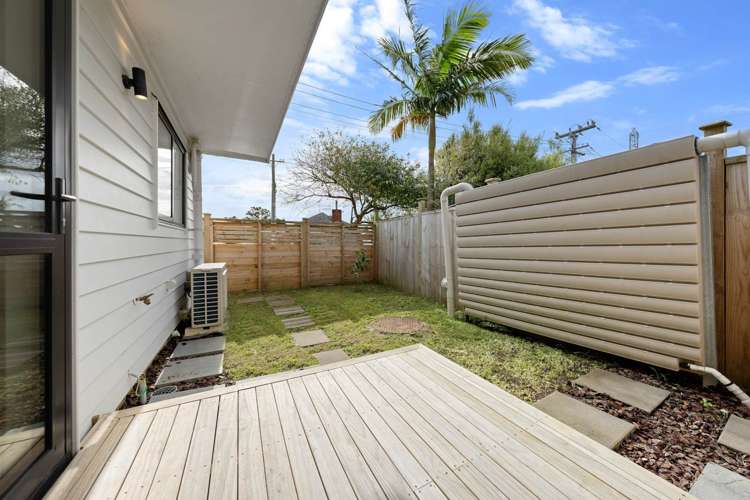 1/2 Dolphin Street Pakuranga_15