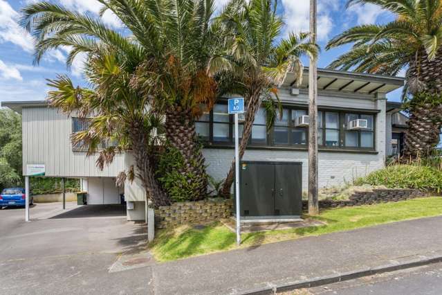 308 Lake Road Hauraki_4