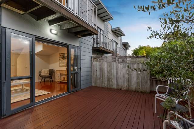 24/8 Soljak Place Mount Albert_1