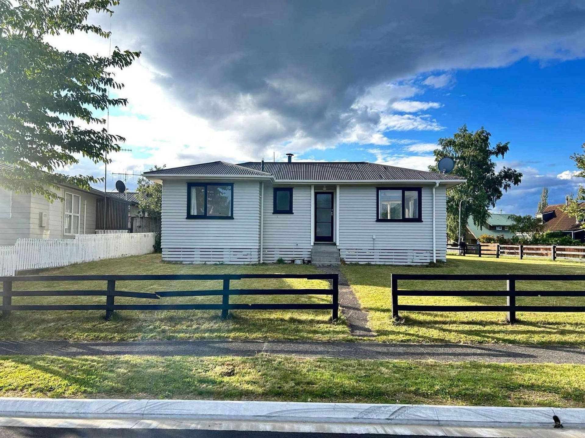 9 Hirangi Rd 11211_0