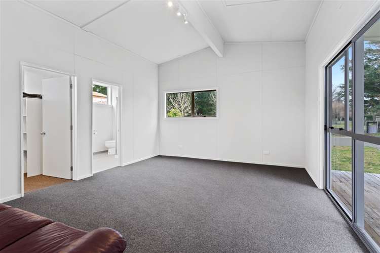 7 George Street Springfield_8