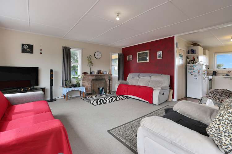 847 Boundary Road Willowby_6