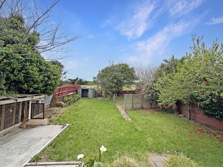 37 Manuka Street 1200_15