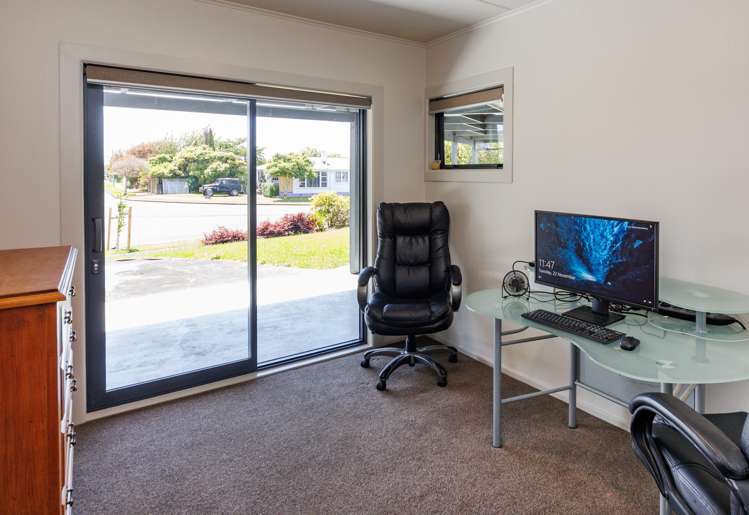 21 Sutherland Crescent Westbrook_12