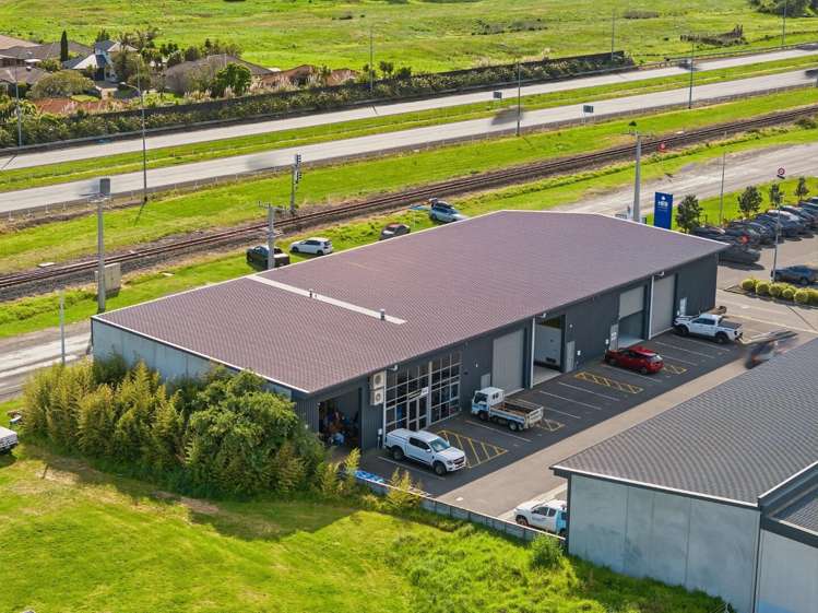 Unit 4/2 Curly McLeod Way Mt Maunganui_11