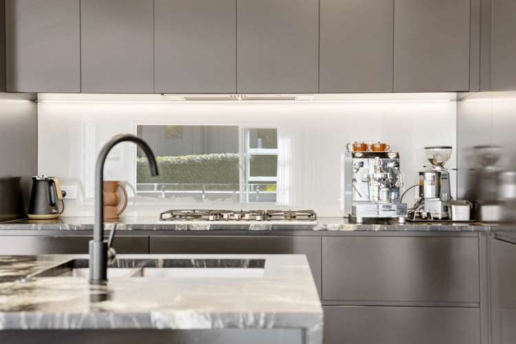 64 Heathcote Road Castor Bay_9