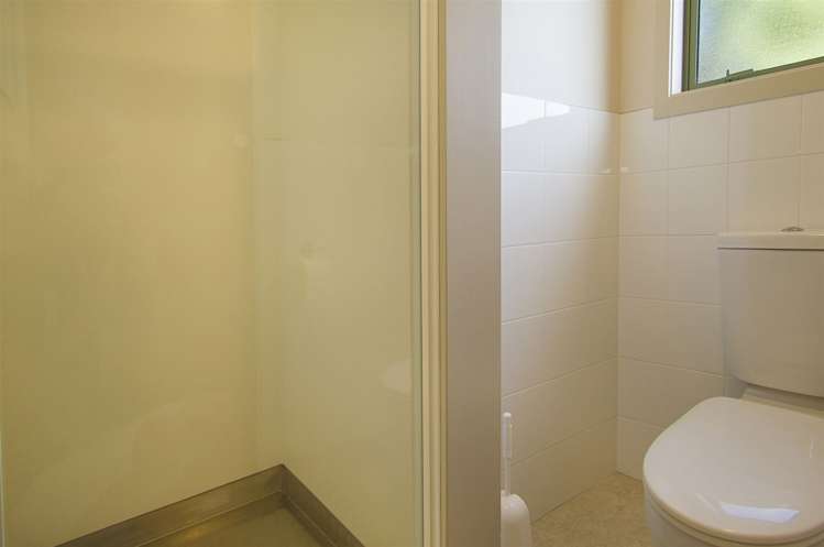 119 Oratia Place Onemana_24