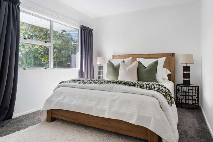 15B Aeroview Drive Beach Haven_9