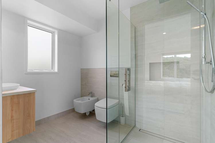 24 Waterman Drive Langs Beach_18