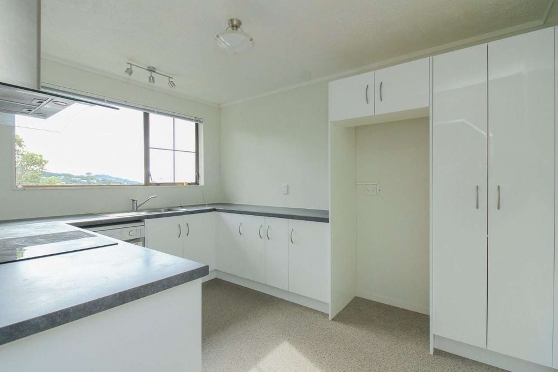 67B Thurleigh Grove Karori_0