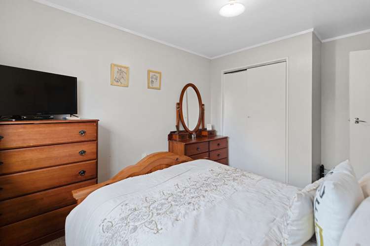 13 Aroha View Avenue Te Aroha_12