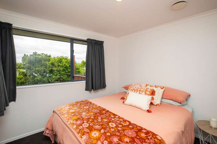 52 Temple Crescent Gleniti_15