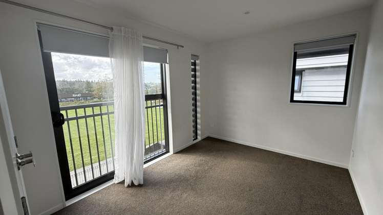 4/3 Walsh Road Milldale_14