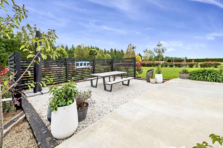 211 Bangor Road Darfield_33