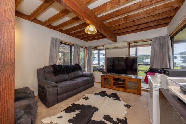 44 Tenby Street Wanaka_4