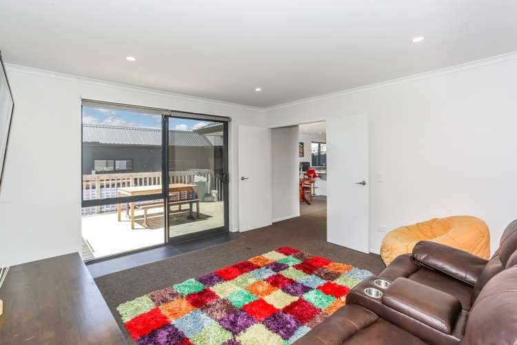 16 Lippiatt Crescent Pokeno_11