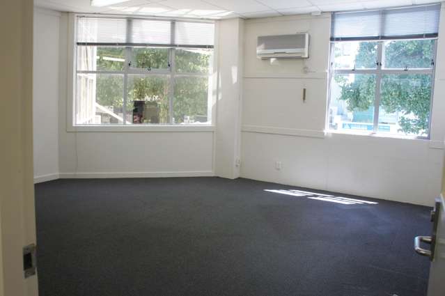 Office Rooms CBD For Lease