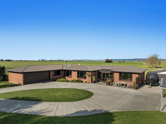 97 East Bank Road Thornton_1