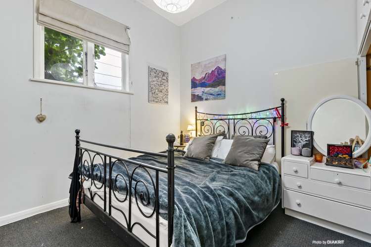 128 Daniell Street Newtown_7