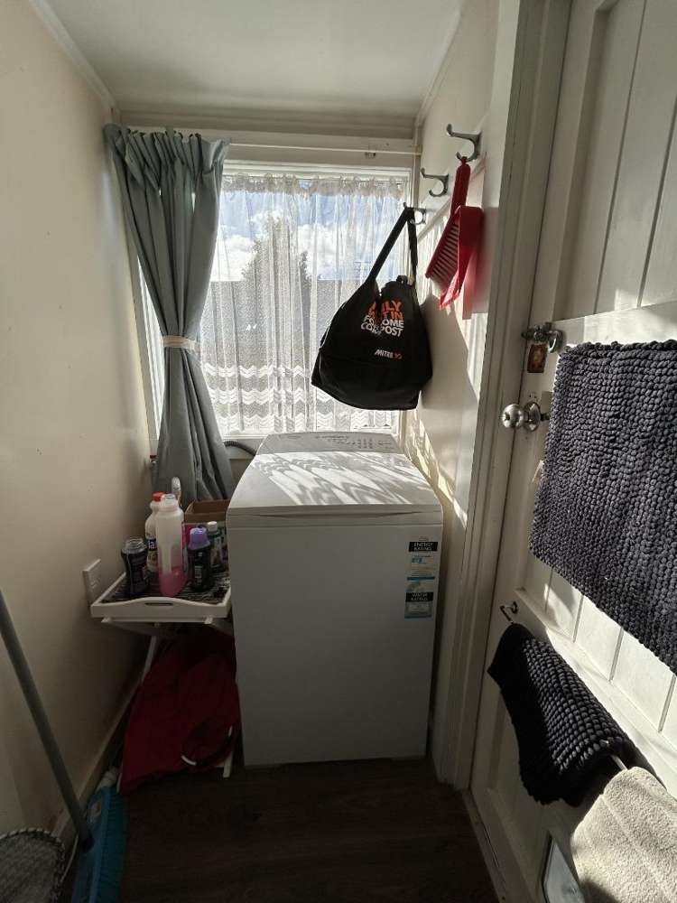 2/18 Parata Street 2765_11