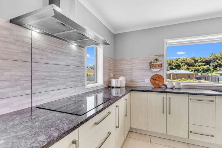 16 Oakland place Ngongotaha_5