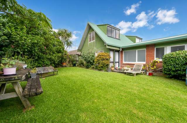 698sqm of Pure Potential on Botany - Must Be Sold