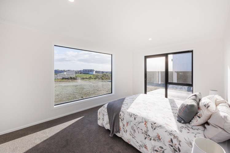 75 Atlantic Drive Fitzherbert_13