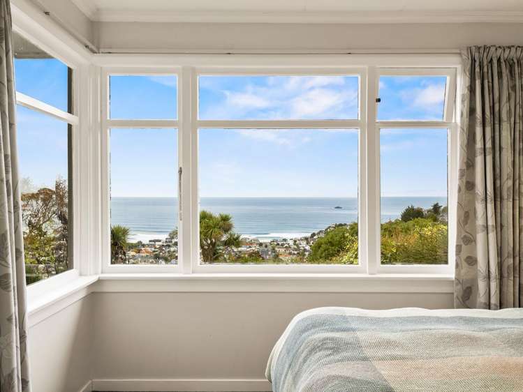 141 Easther Crescent Kew_11