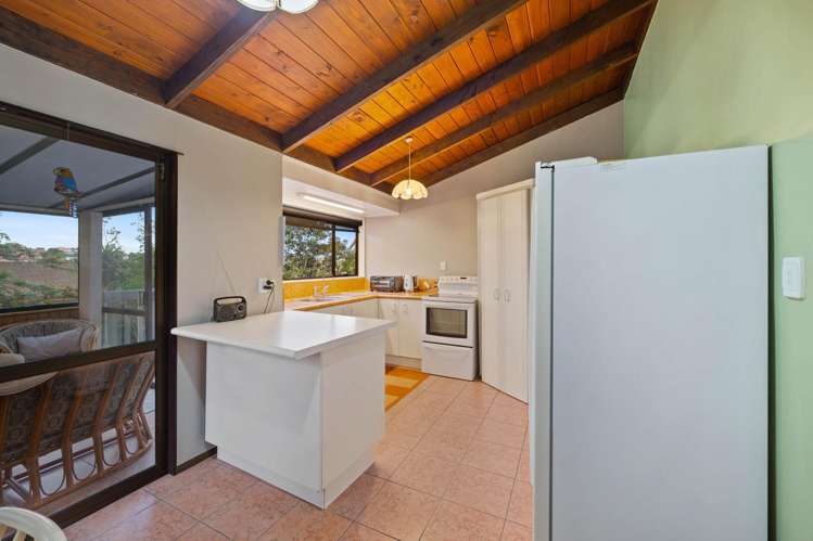 13A Eastwood Rise Browns Bay_9