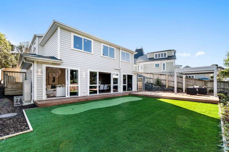 9C Olwyn Place Greenhithe_1